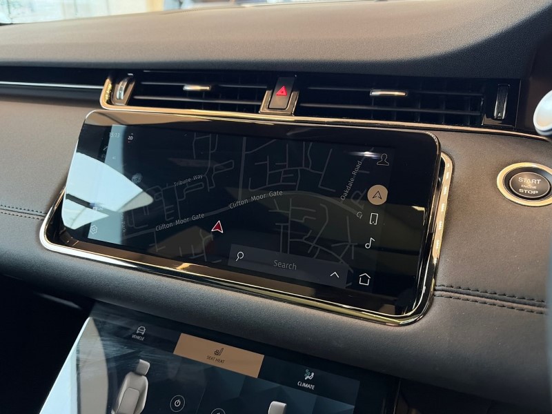 2023 (72) LAND ROVER RANGE ROVER EVOQUE 1.5 P300e R-Dynamic HSE 5dr Auto 5083647