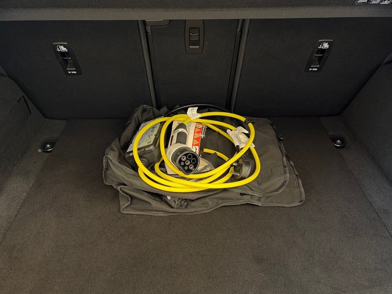 2023 (72) LAND ROVER RANGE ROVER EVOQUE 1.5 P300e R-Dynamic HSE 5dr Auto 5083694