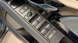 2023 (72) LAND ROVER RANGE ROVER EVOQUE 1.5 P300e R-Dynamic HSE 5dr Auto 5083659