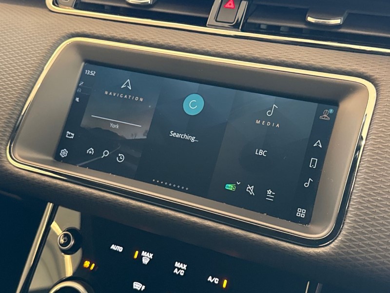 2022 (71) LAND ROVER RANGE ROVER EVOQUE 1.5 P300e R-Dynamic S 5dr Auto 5070413