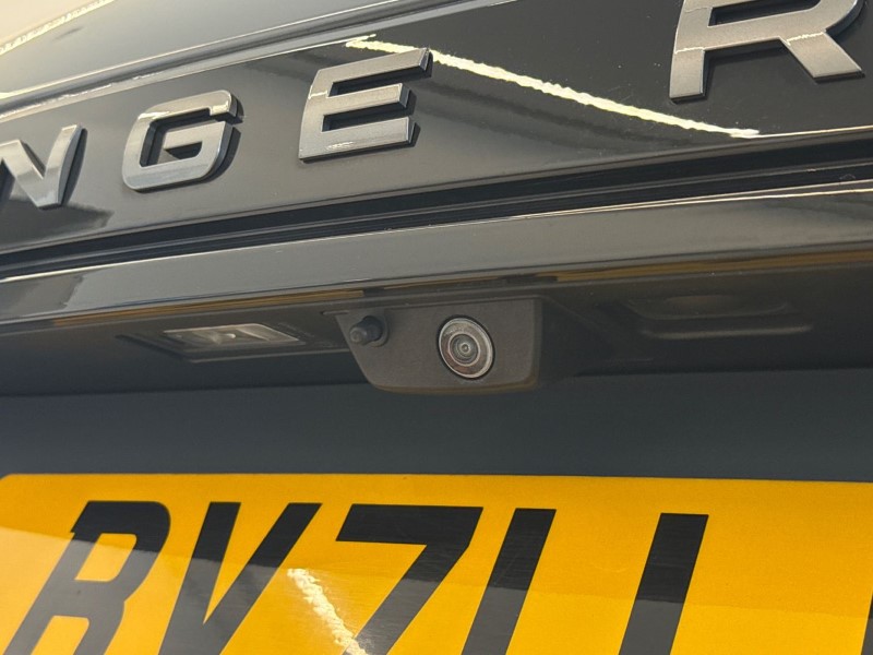 2022 (71) LAND ROVER RANGE ROVER EVOQUE 1.5 P300e R-Dynamic S 5dr Auto 5070421