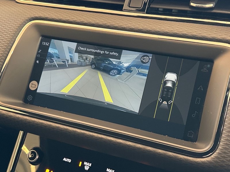 2022 (71) LAND ROVER RANGE ROVER EVOQUE 1.5 P300e R-Dynamic S 5dr Auto 5070397