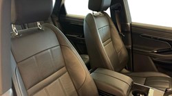 2022 (71) LAND ROVER RANGE ROVER EVOQUE 1.5 P300e R-Dynamic SE 5dr Auto 5086642