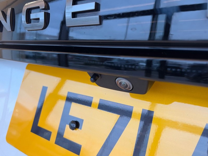 2022 (71) LAND ROVER RANGE ROVER EVOQUE 1.5 P300e R-Dynamic SE 5dr Auto 5086658