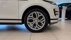 2022 (71) LAND ROVER RANGE ROVER EVOQUE 1.5 P300e R-Dynamic SE 5dr Auto 5086623