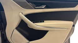 2023 (72) JAGUAR F-PACE 2.0 D200 R-Dynamic Black 5dr Auto AWD 5087712