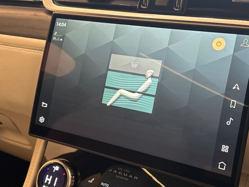 2023 (72) JAGUAR F-PACE 2.0 D200 R-Dynamic Black 5dr Auto AWD 5087722