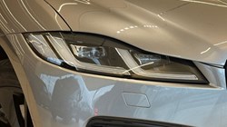 2023 (72) JAGUAR F-PACE 2.0 D200 R-Dynamic Black 5dr Auto AWD 5087707