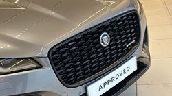2023 (72) JAGUAR F-PACE 2.0 D200 R-Dynamic Black 5dr Auto AWD 5087734