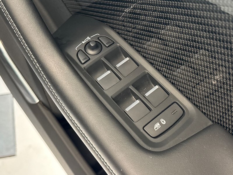 2022 (72) JAGUAR I-PACE 294kW EV400 HSE Black 90kWh 5dr Auto 11kW Charger 5098330