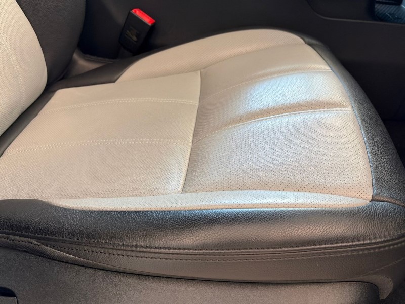 2022 (22) LAND ROVER RANGE ROVER EVOQUE 1.5 P300e R-Dynamic SE 5dr Auto 5105011