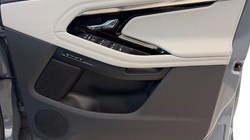 2022 (22) LAND ROVER RANGE ROVER EVOQUE 1.5 P300e R-Dynamic SE 5dr Auto 5105008