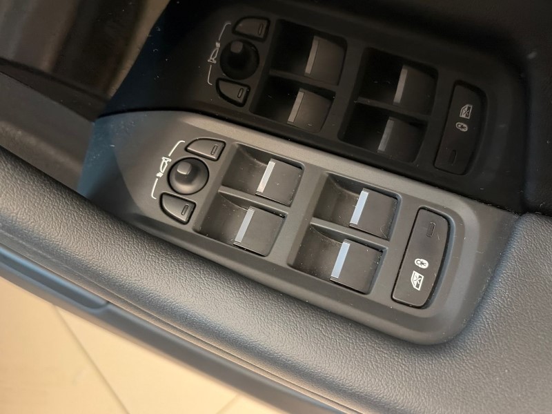 2022 (22) JAGUAR I-PACE 294kW EV400 Black 90kWh 5dr Auto [11kW Charger] 5103564