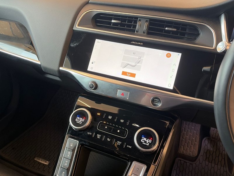 2022 (22) JAGUAR I-PACE 294kW EV400 Black 90kWh 5dr Auto [11kW Charger] 5103575