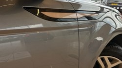 2020 (70) LAND ROVER RANGE ROVER EVOQUE 2.0 P200 R-Dynamic SE 5dr Auto 5095077
