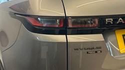 2020 (70) LAND ROVER RANGE ROVER EVOQUE 2.0 P200 R-Dynamic SE 5dr Auto 5095076