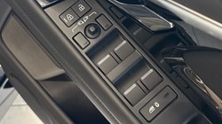 2022 (22) LAND ROVER RANGE ROVER EVOQUE 1.5 P300e Autobiography 5dr Auto 5086827