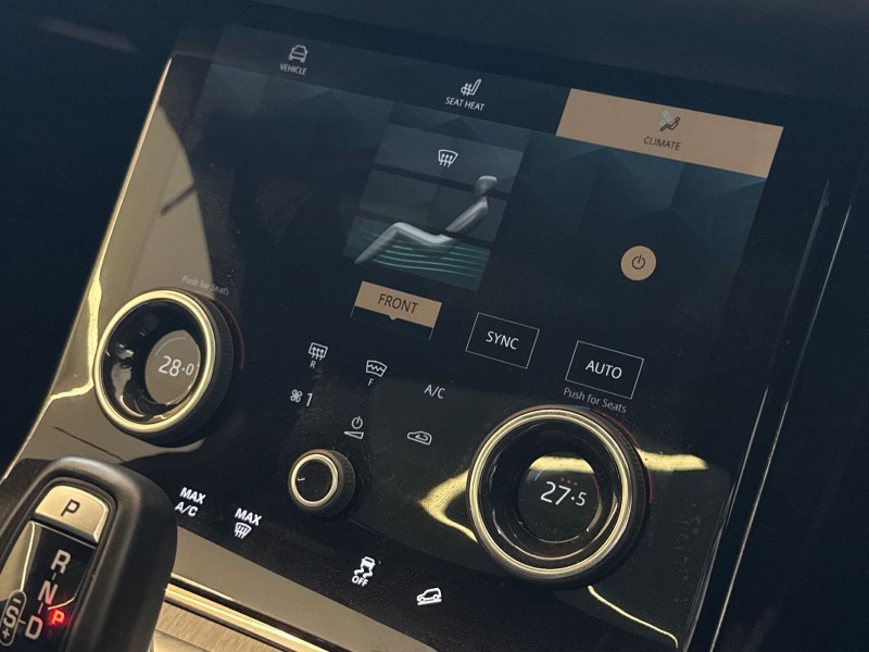 2022 (22) LAND ROVER RANGE ROVER EVOQUE 1.5 P300e Autobiography 5dr Auto 5086836