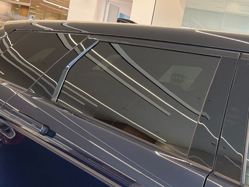 2022 (22) LAND ROVER RANGE ROVER EVOQUE 1.5 P300e Autobiography 5dr Auto 5086854