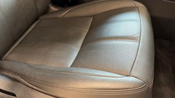 2023 (23) LAND ROVER RANGE ROVER EVOQUE 1.5 P300e R-Dynamic S 5dr Auto 5071709