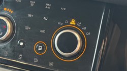 2023 (23) LAND ROVER RANGE ROVER EVOQUE 1.5 P300e R-Dynamic S 5dr Auto 5071718