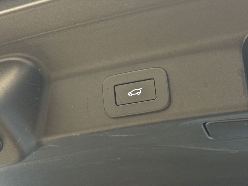 2023 (23) JAGUAR F-PACE 2.0 D200 R-Dynamic Black 5dr Auto AWD 5113605