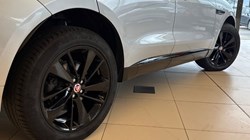 2023 (23) JAGUAR F-PACE 2.0 D200 R-Dynamic Black 5dr Auto AWD 5113613