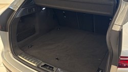 2023 (23) JAGUAR F-PACE 2.0 D200 R-Dynamic Black 5dr Auto AWD 5113604