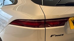 2023 (23) JAGUAR F-PACE 2.0 D200 R-Dynamic Black 5dr Auto AWD 5113583