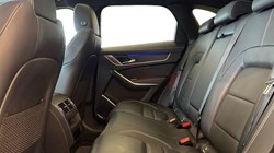 2023 (23) JAGUAR F-PACE 2.0 D200 R-Dynamic Black 5dr Auto AWD 5113568
