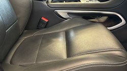 2023 (23) JAGUAR F-PACE 2.0 D200 R-Dynamic Black 5dr Auto AWD 5113589