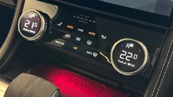 2023 (23) JAGUAR F-PACE 2.0 D200 R-Dynamic Black 5dr Auto AWD 5113596