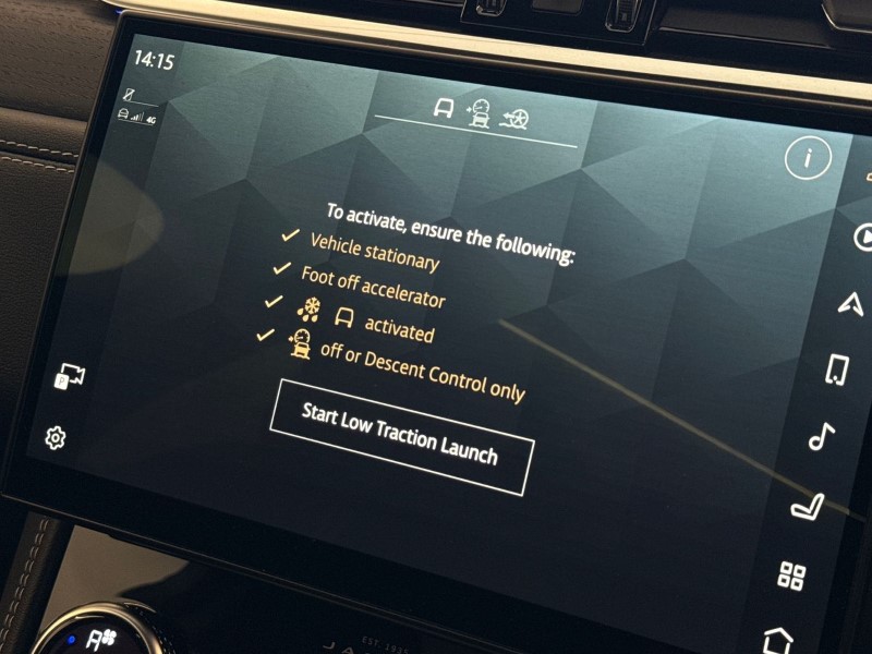 2023 (23) JAGUAR F-PACE 2.0 D200 R-Dynamic Black 5dr Auto AWD 5113597