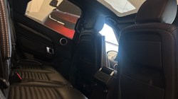 2020 (20) LAND ROVER DISCOVERY 3.0 SD6 HSE 5dr Auto 5093406