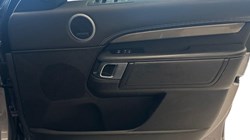 2020 (20) LAND ROVER DISCOVERY 3.0 SD6 HSE 5dr Auto 5093408