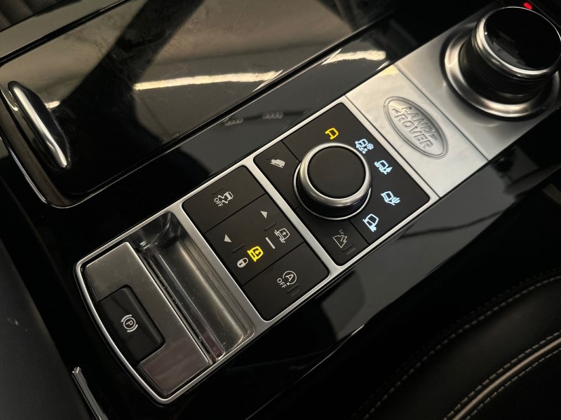 2020 (20) LAND ROVER DISCOVERY 3.0 SD6 HSE 5dr Auto 5093419