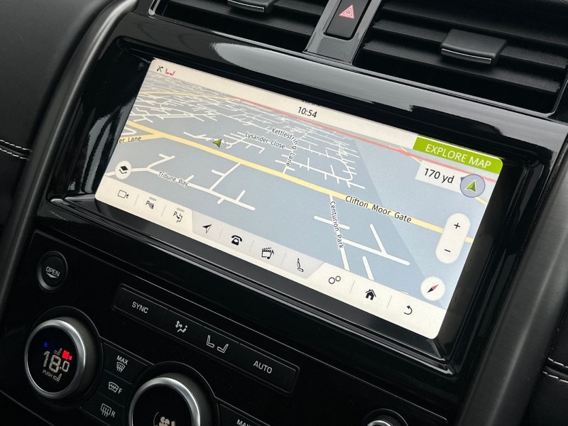 2020 (20) LAND ROVER DISCOVERY 3.0 SD6 HSE 5dr Auto 5093396