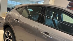 2022 (72) JAGUAR E-PACE 1.5 P300e R-Dynamic S 5dr Auto 5113521