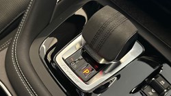 2022 (72) JAGUAR E-PACE 1.5 P300e R-Dynamic S 5dr Auto 5113486