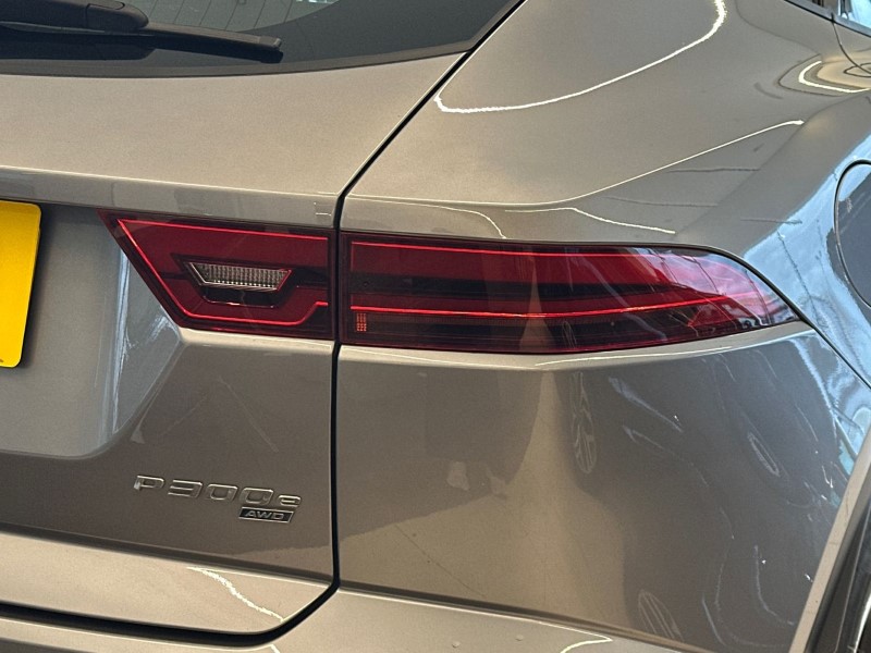 2022 (72) JAGUAR E-PACE 1.5 P300e R-Dynamic S 5dr Auto 5113492