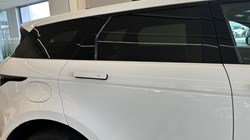 2024 (24) LAND ROVER RANGE ROVER EVOQUE 2.0 D200 Dynamic SE 5dr Auto 5080107