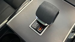 2024 (24) LAND ROVER RANGE ROVER EVOQUE 2.0 D200 Dynamic SE 5dr Auto 5080069