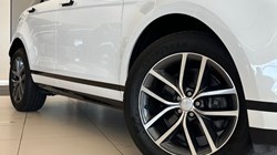 2024 (24) LAND ROVER RANGE ROVER EVOQUE 2.0 D200 Dynamic SE 5dr Auto 5080100