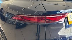 2023 (23) JAGUAR F-PACE 2.0 D200 R-Dynamic SE Black 5dr Auto AWD 5124230