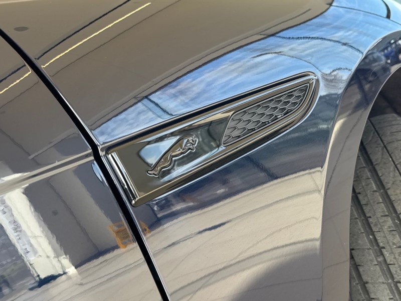 2023 (23) JAGUAR F-PACE 2.0 D200 R-Dynamic SE Black 5dr Auto AWD 5124231