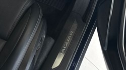 2023 (23) JAGUAR F-PACE 2.0 D200 R-Dynamic SE Black 5dr Auto AWD 5124248