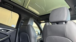 2023 (23) JAGUAR F-PACE 2.0 D200 R-Dynamic SE Black 5dr Auto AWD 5124232