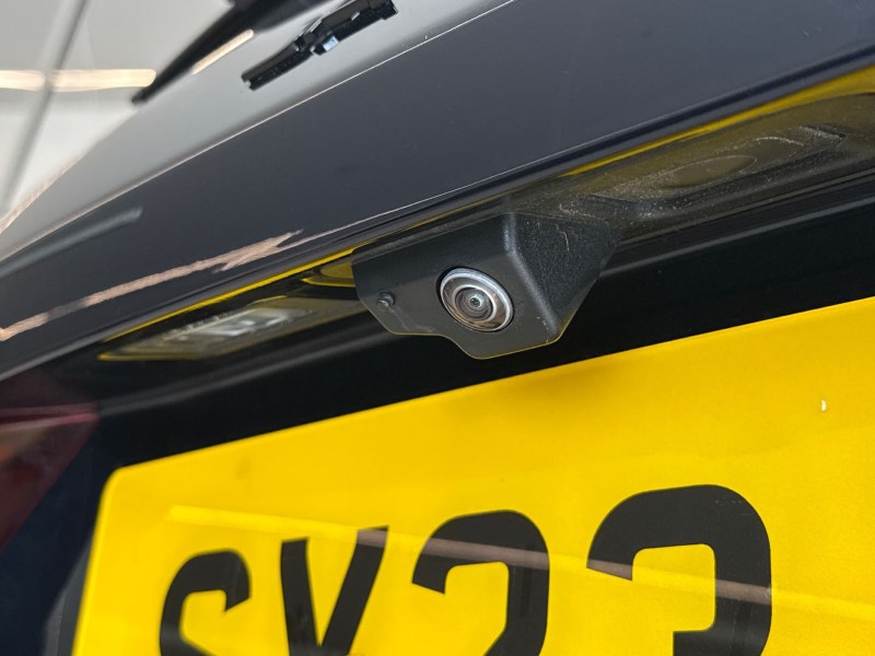 2023 (23) JAGUAR F-PACE 2.0 D200 R-Dynamic SE Black 5dr Auto AWD 5124251