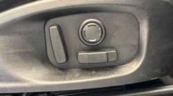 2024 (24) JAGUAR E-PACE 2.0 D200 R-Dynamic SE Black 5dr Auto 5116852