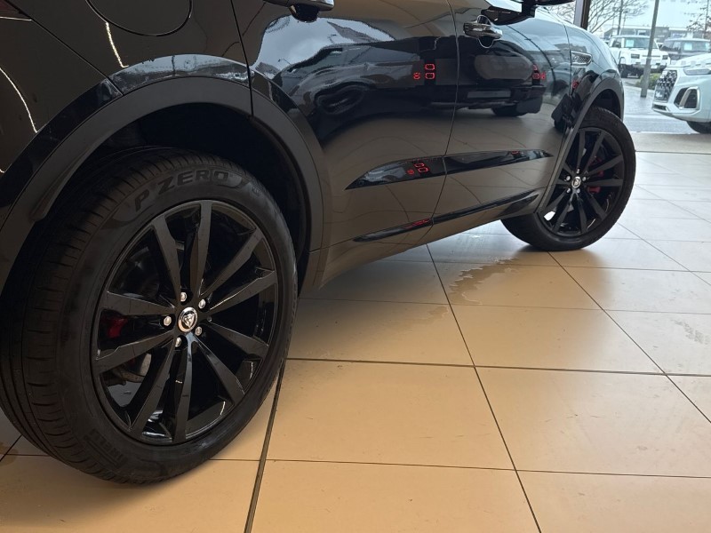 2024 (24) JAGUAR E-PACE 2.0 D200 R-Dynamic SE Black 5dr Auto 5116877
